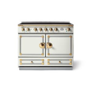 LaCornue Cornufé 110cm Induction Cooker - Pure White with Polished Brass & Stainless Steel Trim