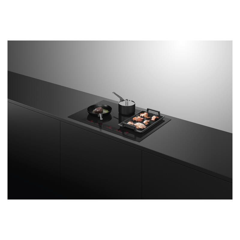 Fisher & Paykel 80cm 4 Zone Induction Cooktop: Smart Zone (Series 7) - Black - Image 2