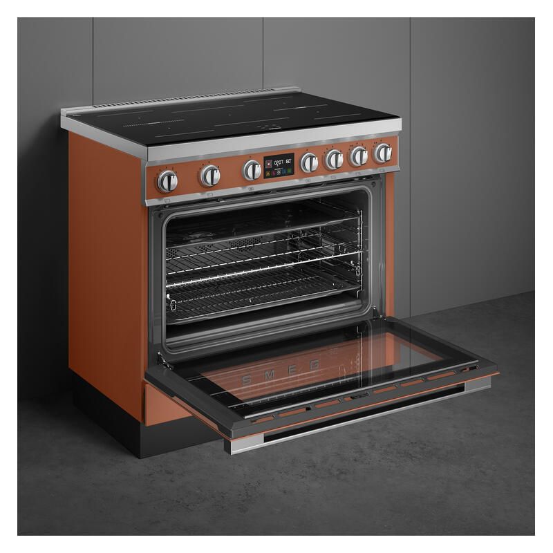 Smeg 90cm Portofino Induction Pyrolytic Freestanding Oven - Amber Clay - Image 3